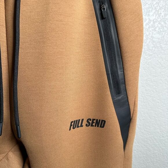 NWT FULL SEND Men’s Tan Joggers - Size Large - Picture 3 of 9
